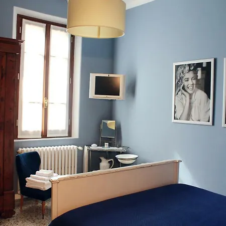 La Sosta Fuori Stazione Bed & Breakfast