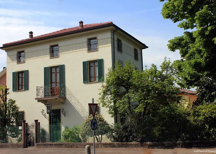 La Sosta Fuori Stazione 3* Brescello