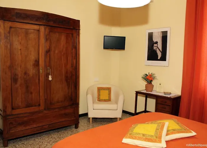 Bed & Breakfast La Sosta Fuori Stazione