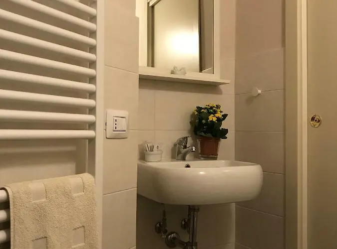 Bed & Breakfast La Sosta Fuori Stazione 3*